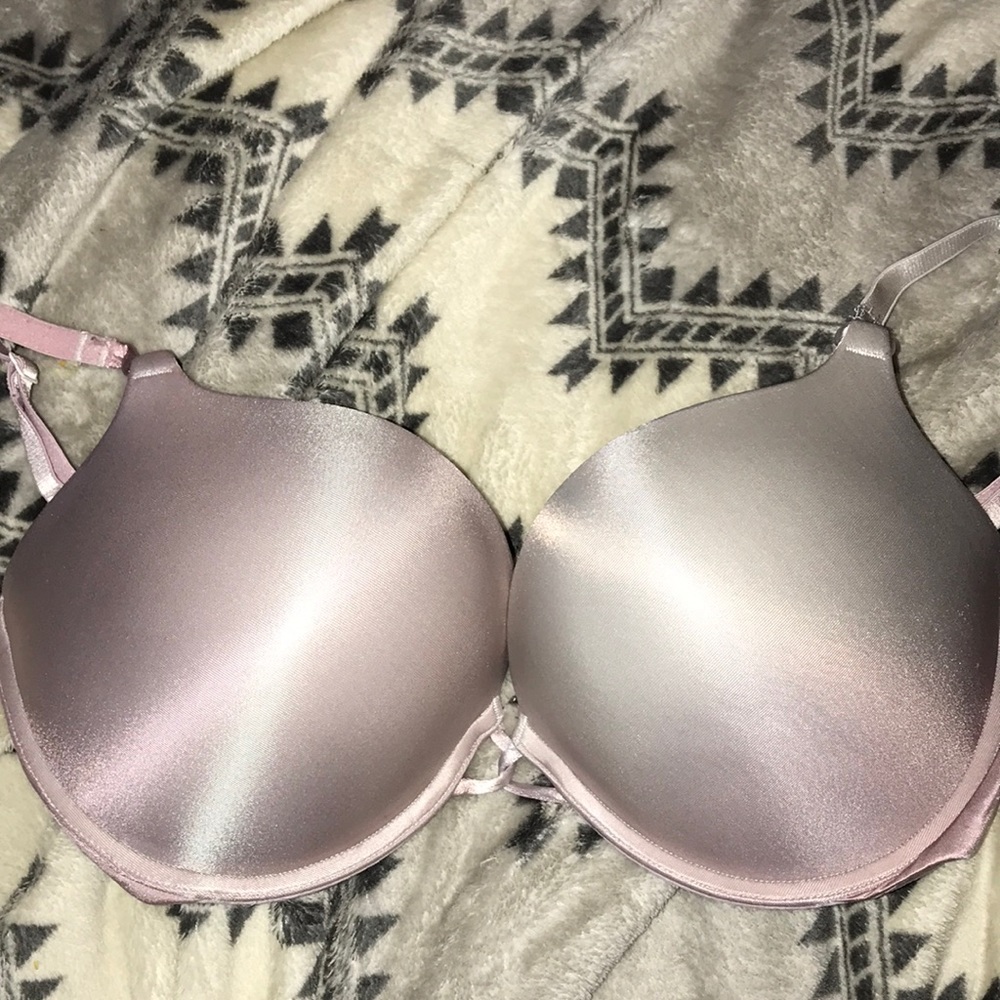 Victoria’s Secret Bombshell Bra